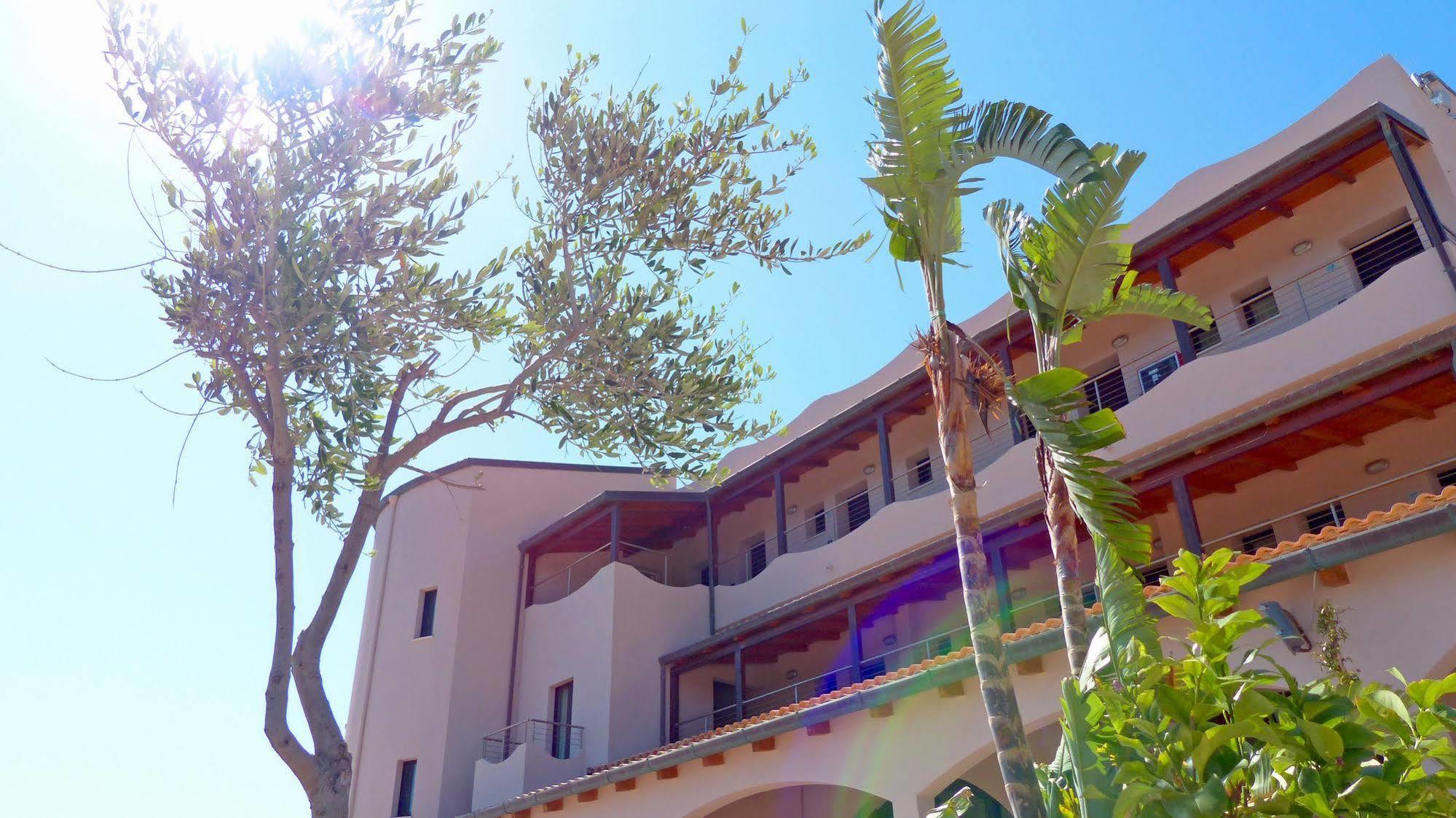 Mercury Boutique 4*