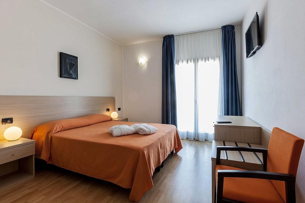 Mercury Boutique Hotel Sant'Antioco